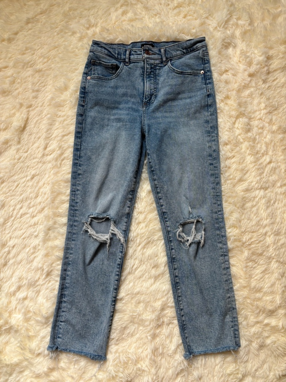 Express High Rise Straight Ankle Jeans Size 6 Light Wash Distressed
